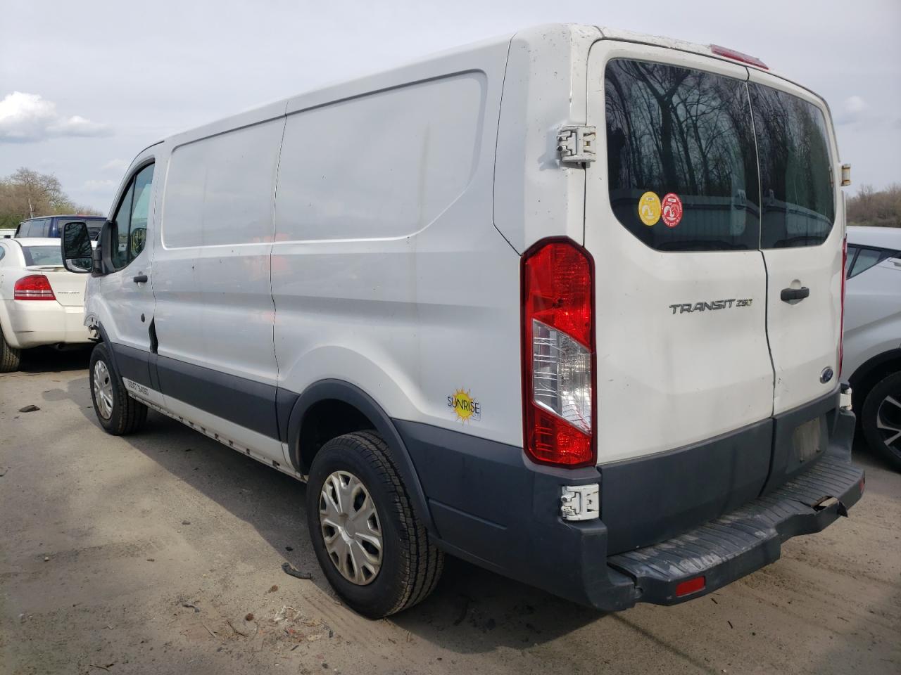 Photo 3 from auction – 2015 FORD TRANSIT T- with VIN 1FTNR1ZM7FKB03596