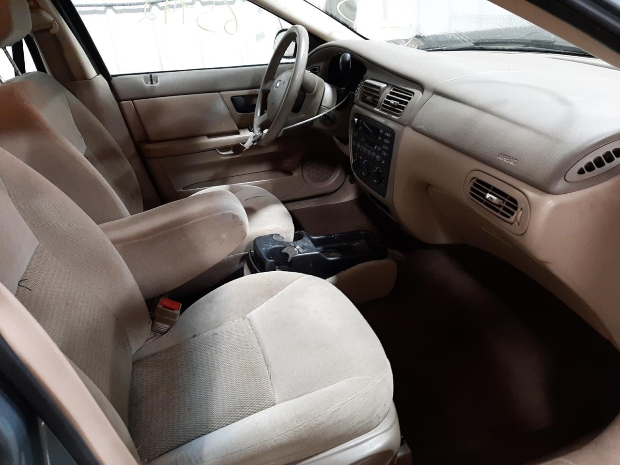 Photo 5 from auction – 2005 FORD TAURUS SE with VIN 1FAFP53U85A104373