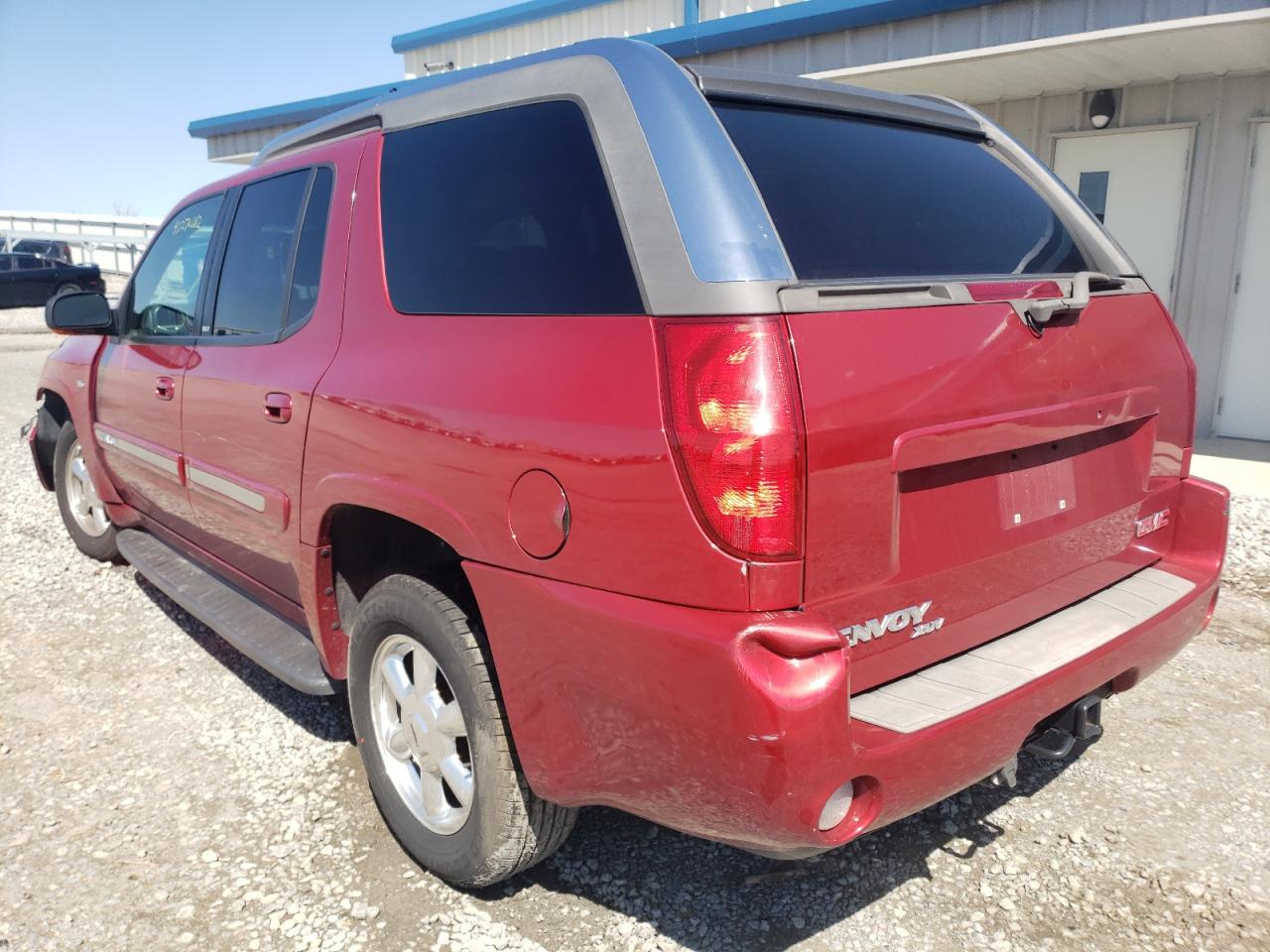 Photo 3 from auction – 2004 GMC ENVOY XUV with VIN 1GKET12P446175209