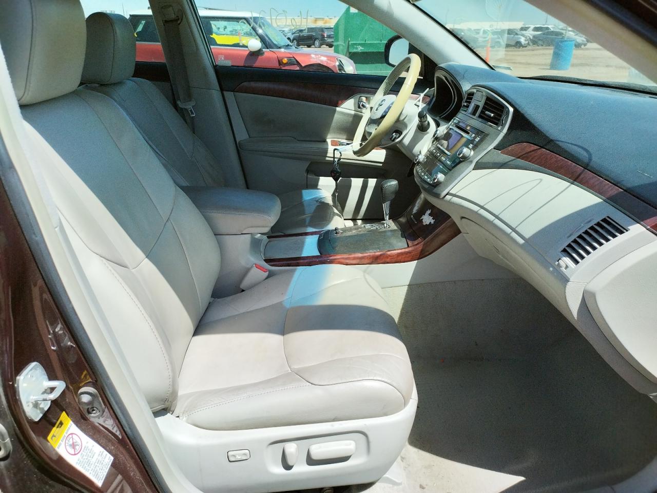 Photo 5 from auction – 2011 TOYOTA AVALON BAS with VIN 4T1BK3DB7BU399383