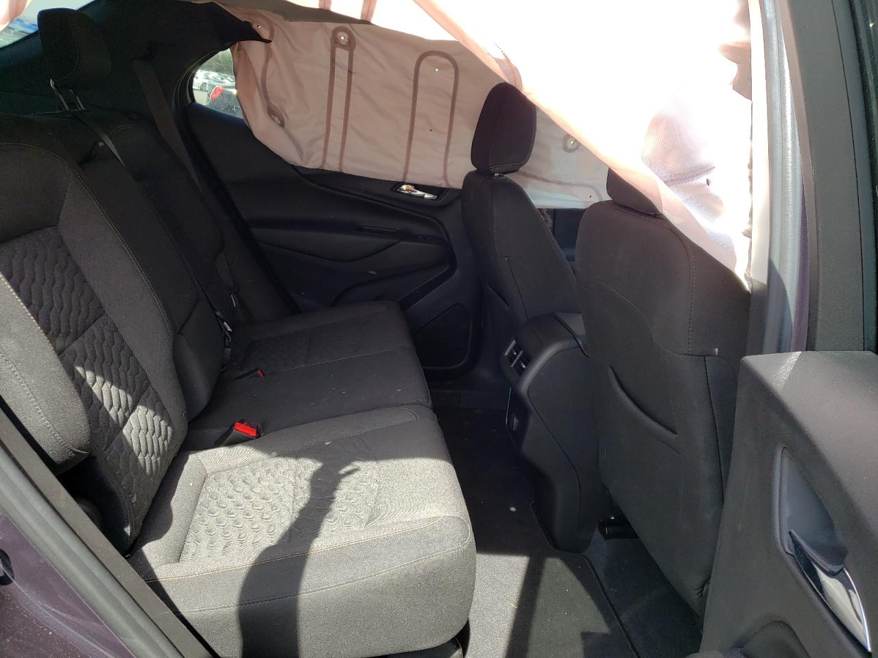 Photo 6 from auction – 2018 CHEVROLET EQUINOX LT with VIN 3GNAXSEV4JS561142