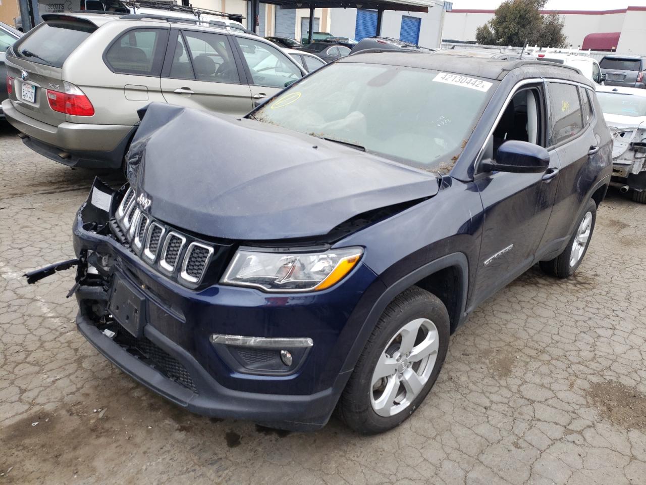 Photo 2 from auction – 2021 JEEP COMPASS LA with VIN 3C4NJDBB6MT560719