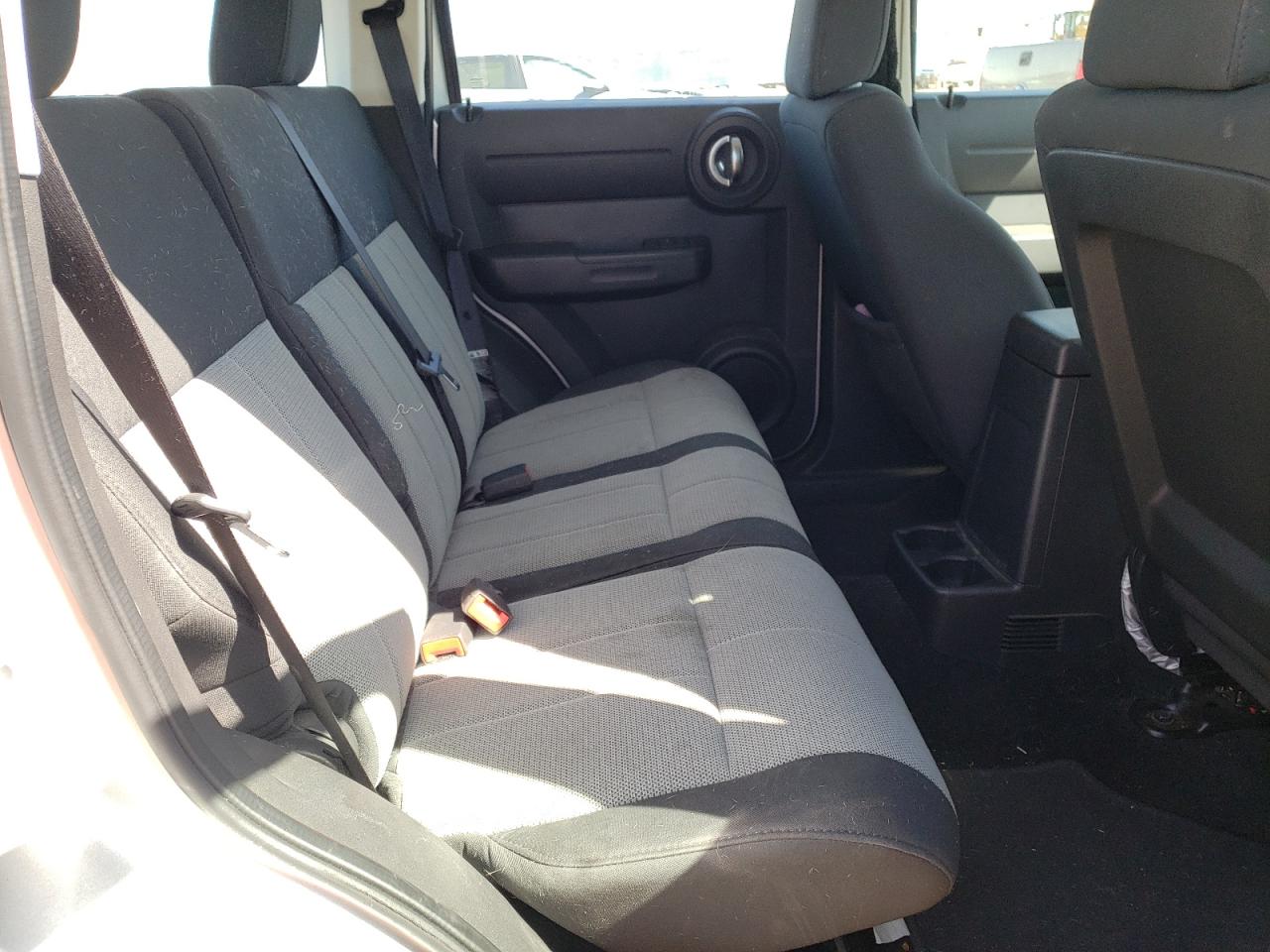 Photo 6 from auction – 2009 DODGE NITRO SE with VIN 1D8GU28K99W523971
