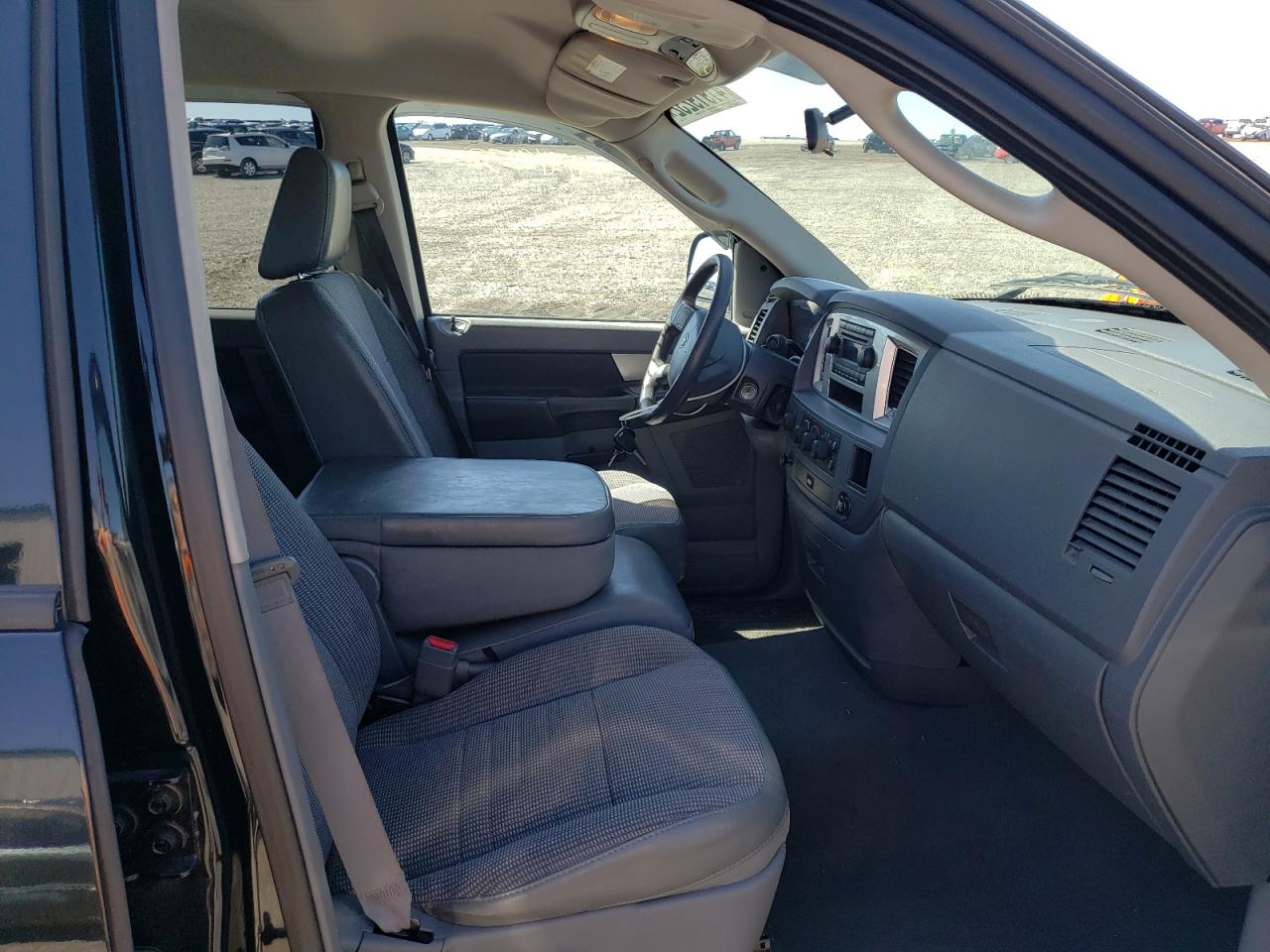 Photo 5 from auction – 2008 DODGE RAM 1500 S with VIN 1D7HU18208S502483