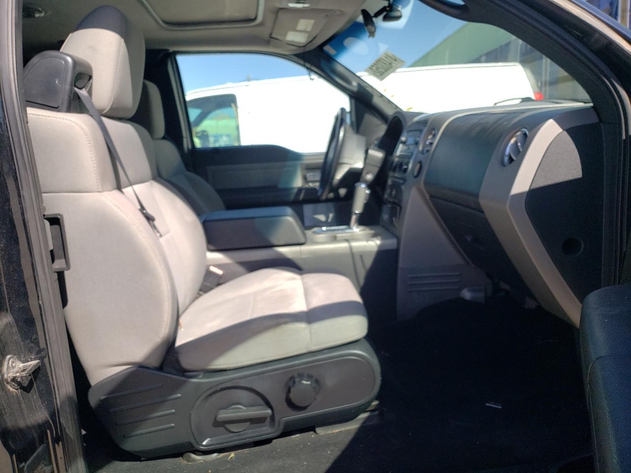 Photo 5 from auction – 2007 FORD F150 with VIN 1FTPX14V87FB66294