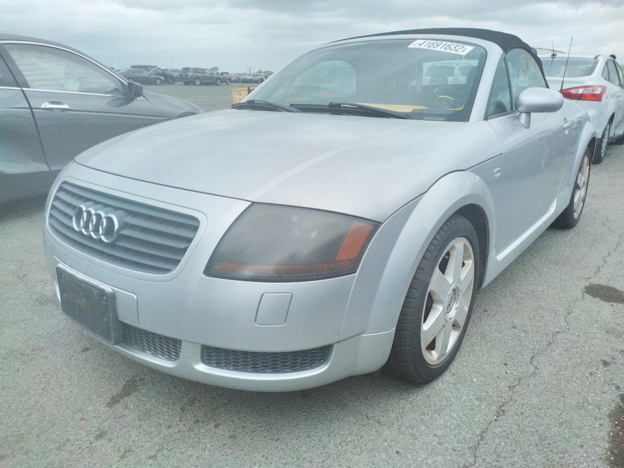 Photo 2 from auction – 2001 AUDI TT with VIN TRUTX28NX11027390