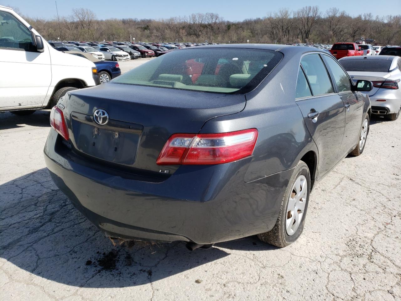 Photo 4 from auction – 2007 TOYOTA CAMRY CE with VIN 4T1BE46K17U052102