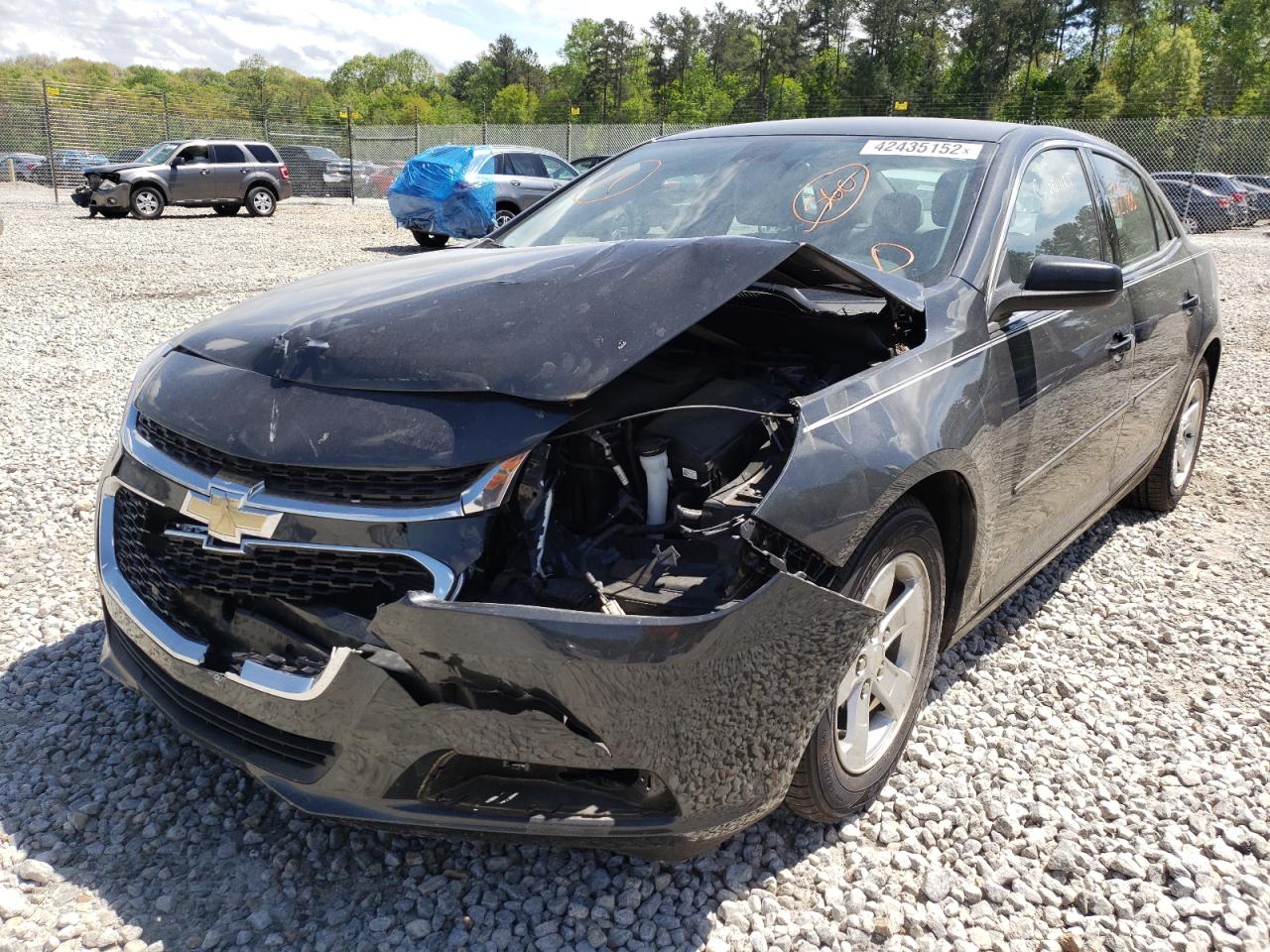 Photo 2 from auction – 2015 CHEVROLET MALIBU LS with VIN 1G11B5SL8FF302301