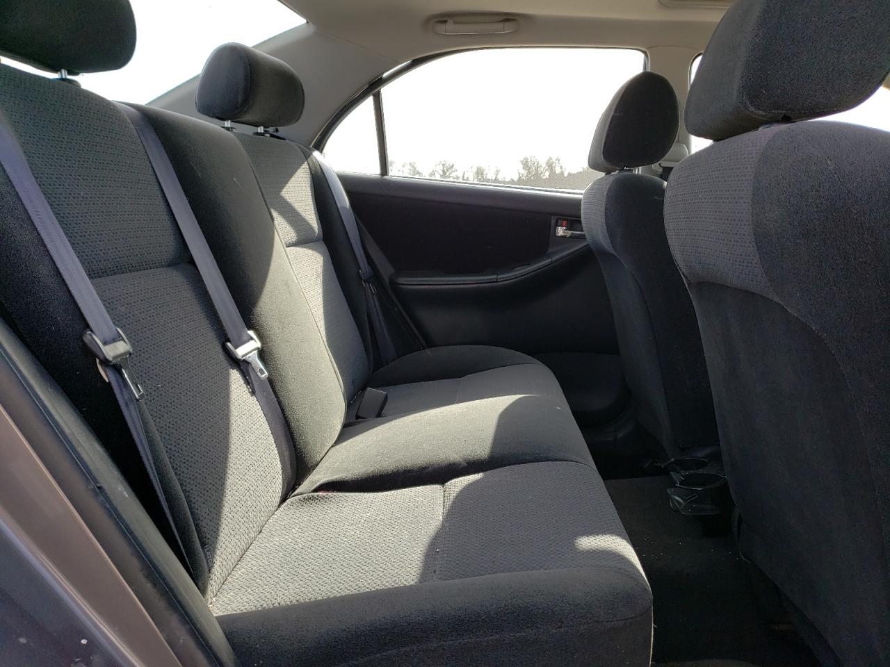 Photo 6 from auction – 2003 TOYOTA COROLLA CE with VIN 1NXBR32E23Z181345