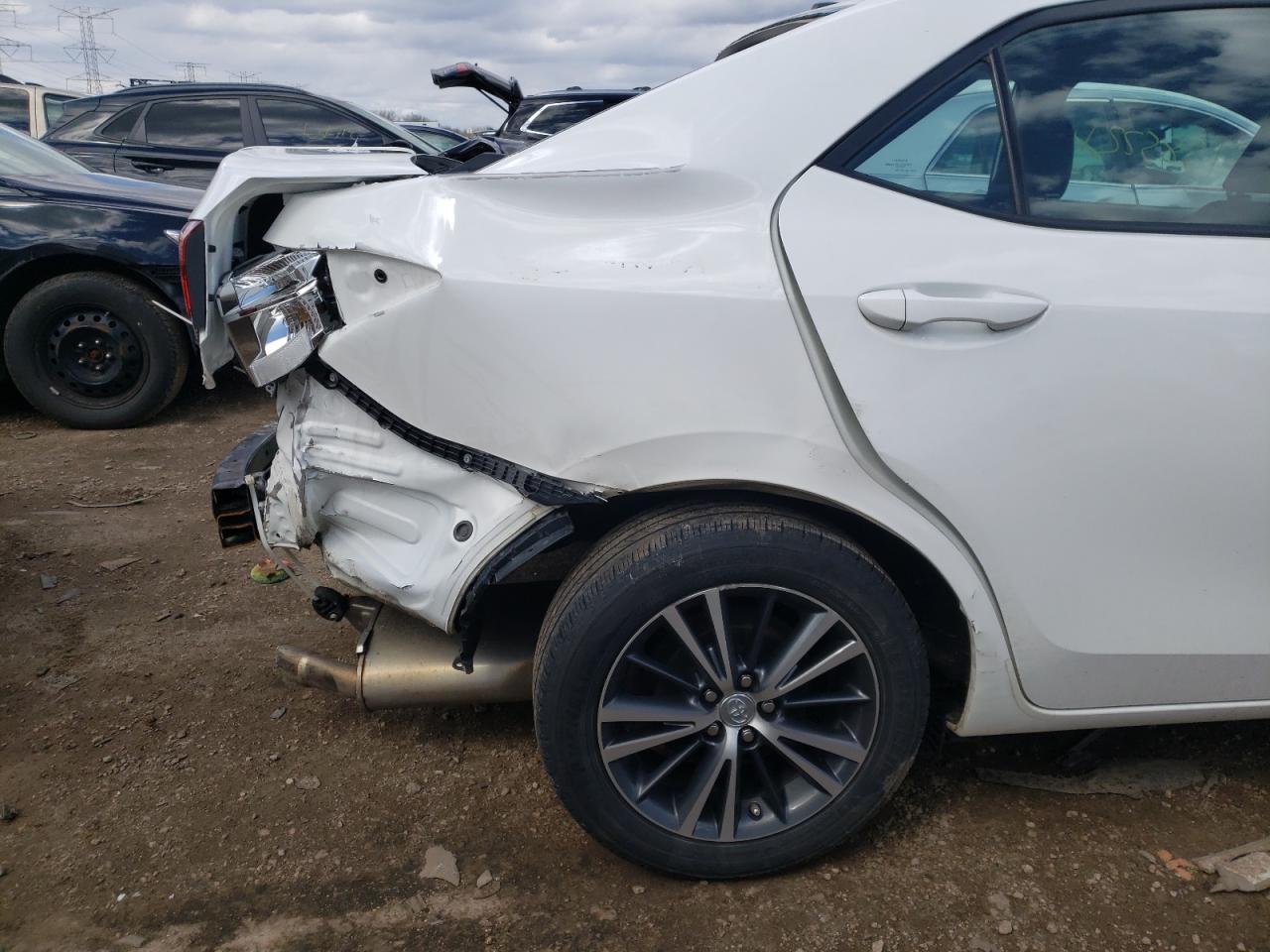 Photo 9 from auction – 2018 TOYOTA COROLLA L with VIN 5YFBURHEXJP742852