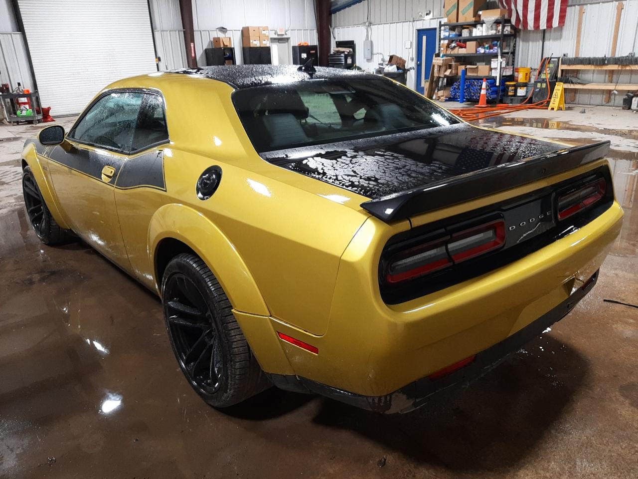 Photo 3 from auction – 2021 DODGE CHALLENGER with VIN 2C3CDZFJ3MH560865