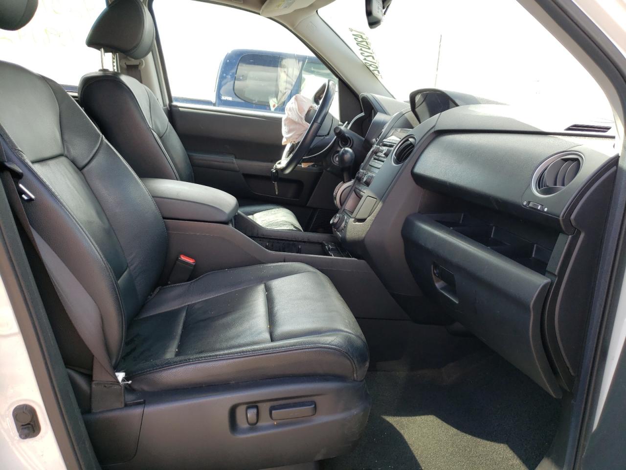 Photo 5 from auction – 2013 HONDA PILOT TOUR with VIN 5FNYF4H98DB076083