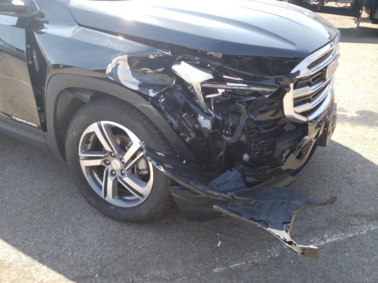 Photo 9 from auction – 2021 GMC TERRAIN SL with VIN 3GKALVEV3ML343685