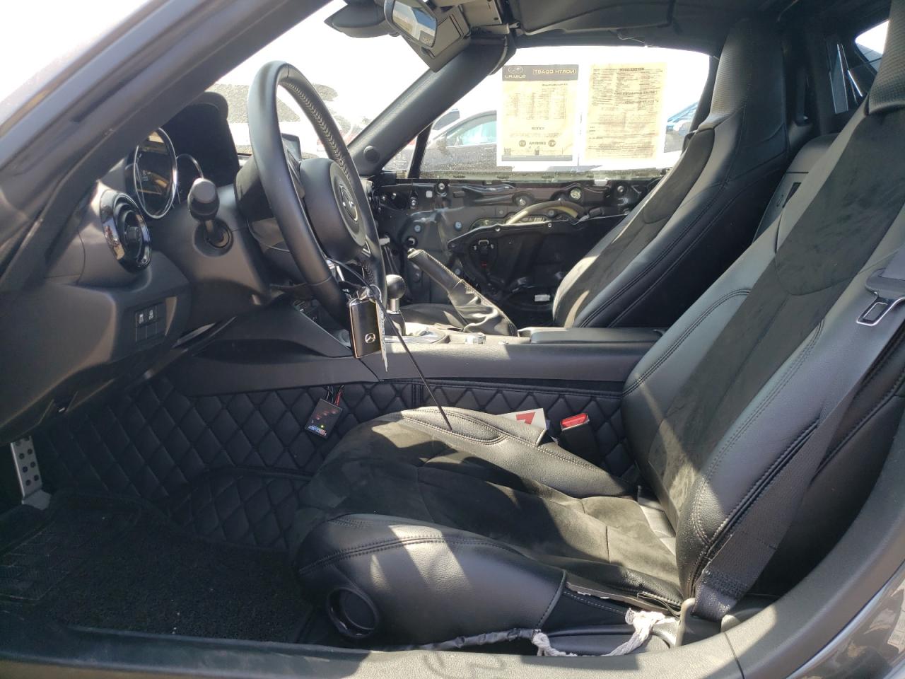 Photo 5 from auction – 2020 MAZDA MX-5 MIATA with VIN JM1NDAL71L0414238