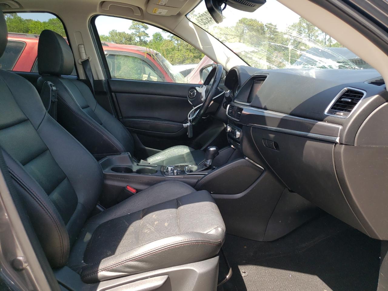 Photo 5 from auction – 2016 MAZDA CX-5 GT with VIN JM3KE4DY2G0829266