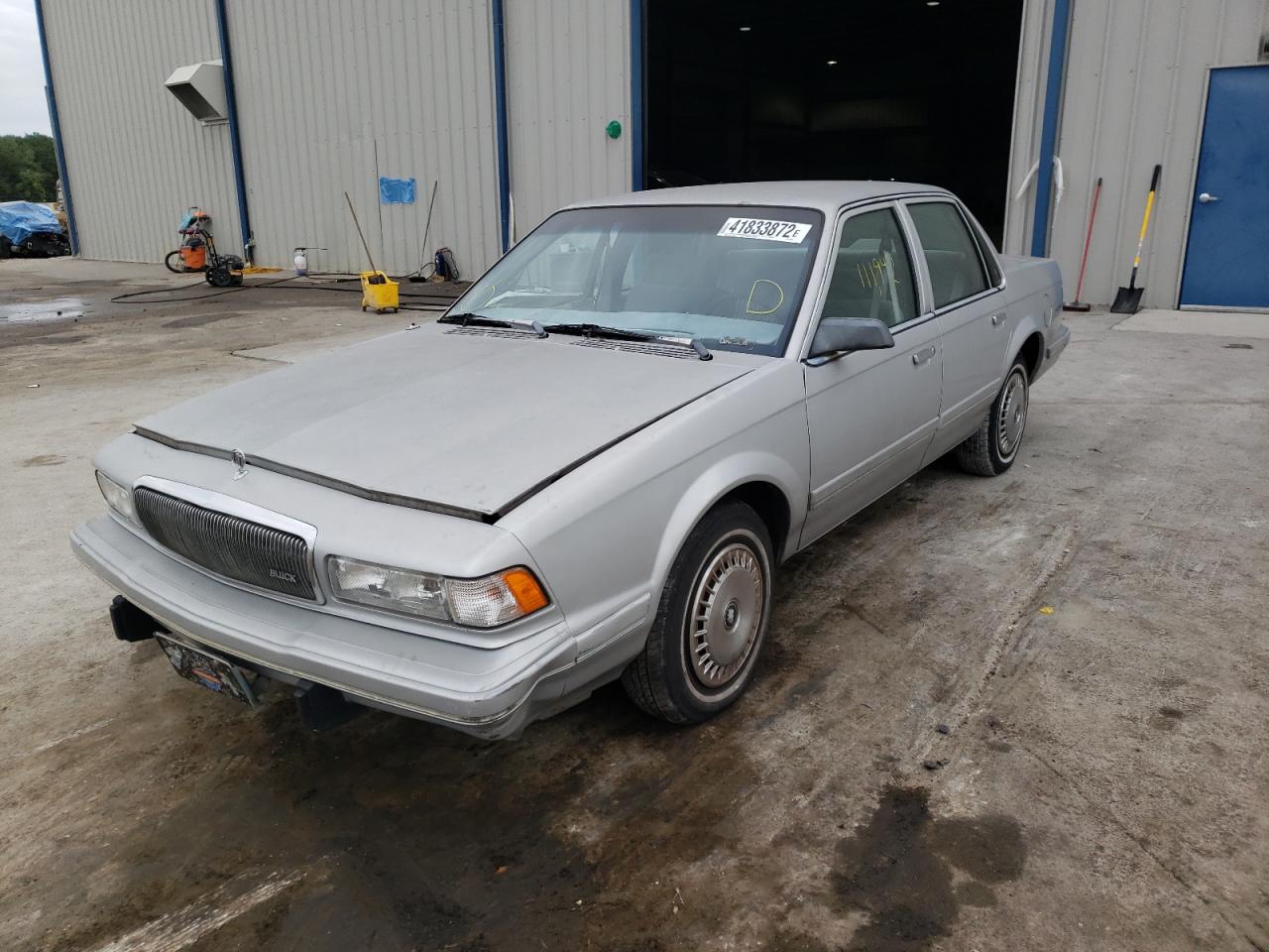 Photo 2 from auction – 1994 BUICK CENTURY SP with VIN 1G4AG5545R6433232