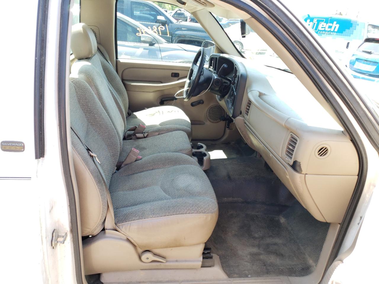 Photo 5 from auction – 2005 CHEVROLET SILVERADO with VIN 1GCEC14X75Z136509