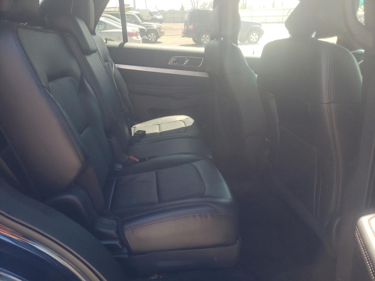 Photo 6 from auction – 2017 FORD EXPLORER X with VIN 1FM5K8D81HGA98551