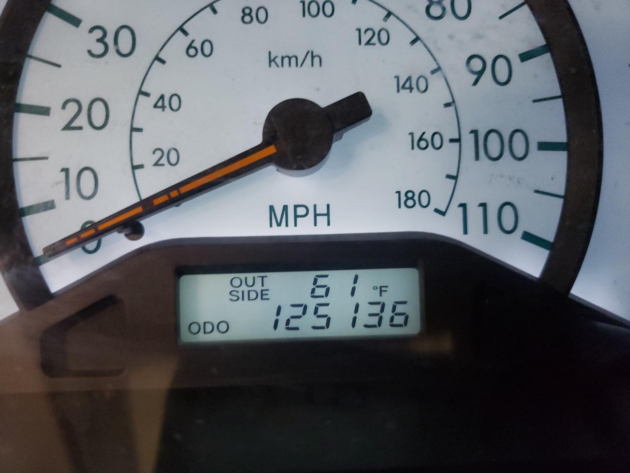 Photo 8 from auction – 2003 TOYOTA COROLLA LE with VIN 1NXBR32EX3Z180041