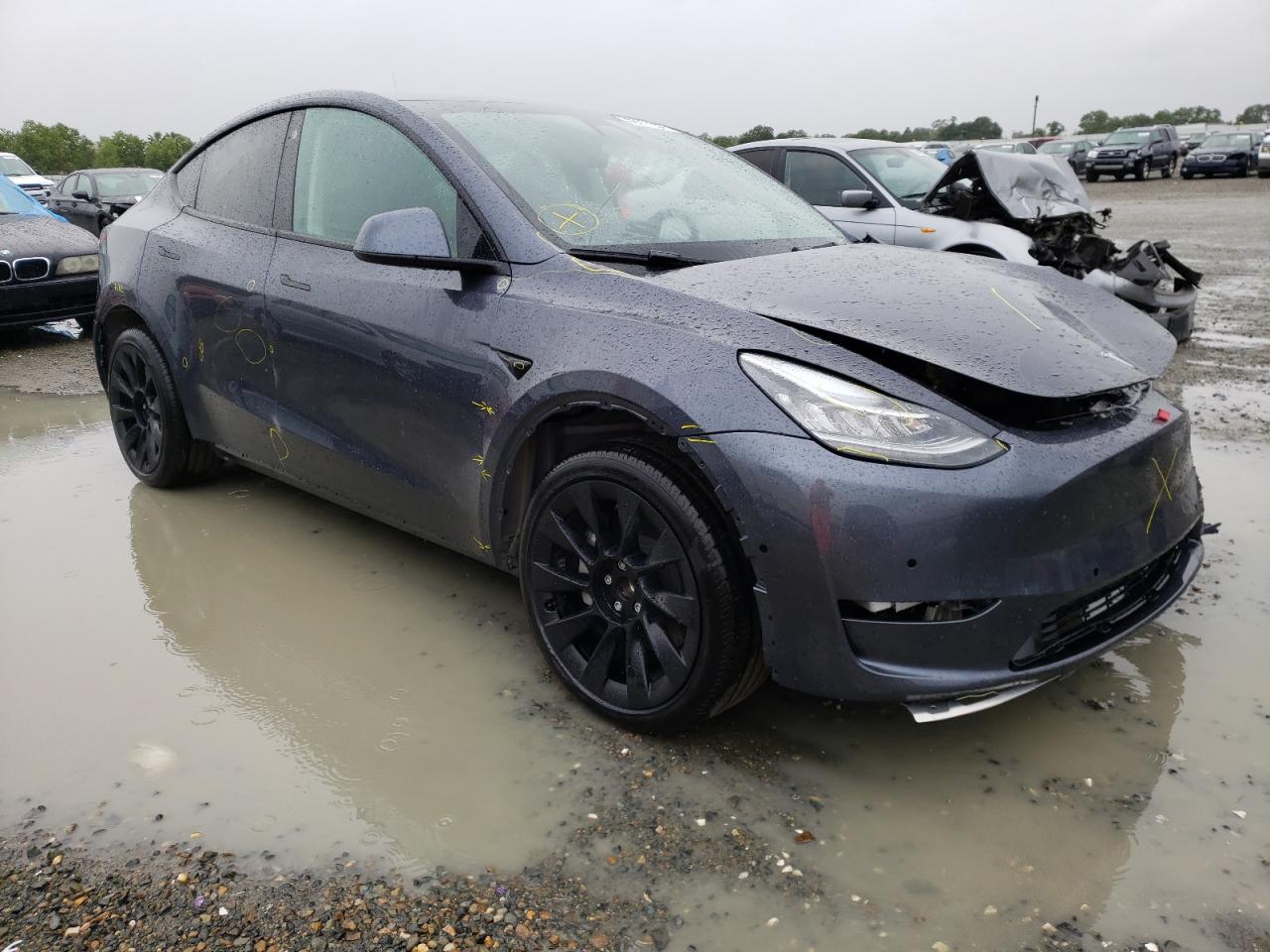 TESLA MODEL Y 2021 с VIN 5YJYGDEE3MF241522 - Фото с аукциона