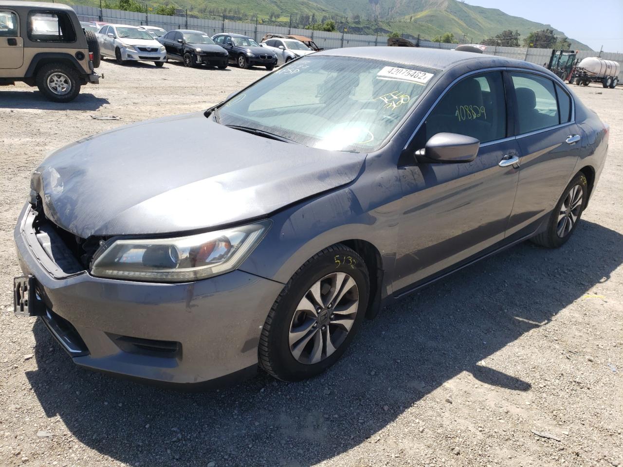 Photo 2 from auction – 2013 HONDA ACCORD with VIN 1HGCR2F38DA121750