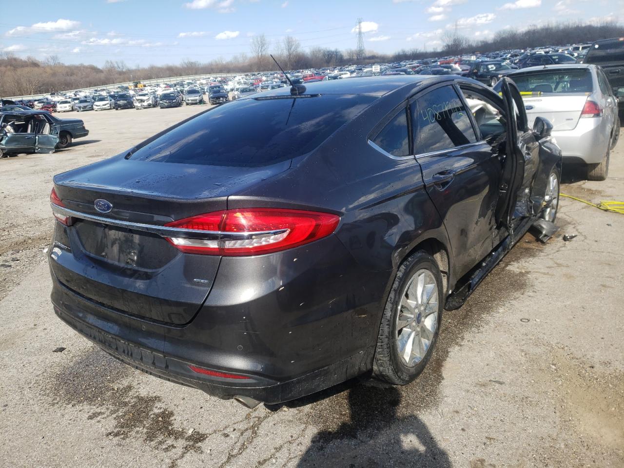 Photo 4 from auction – 2017 FORD FUSION SE with VIN 3FA6P0H72HR109004