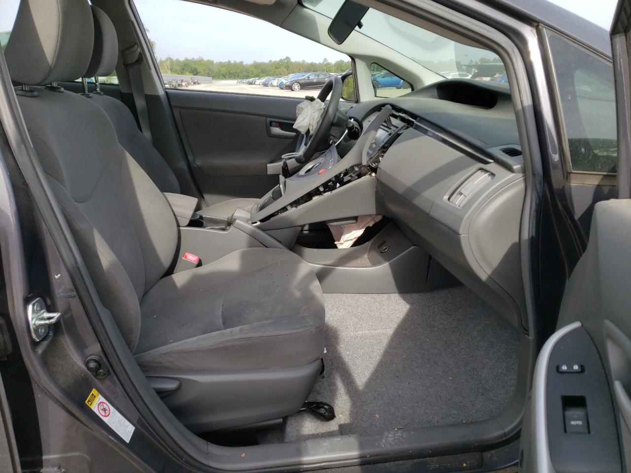 Photo 5 from auction – 2010 TOYOTA PRIUS with VIN JTDKN3DU8A0098723