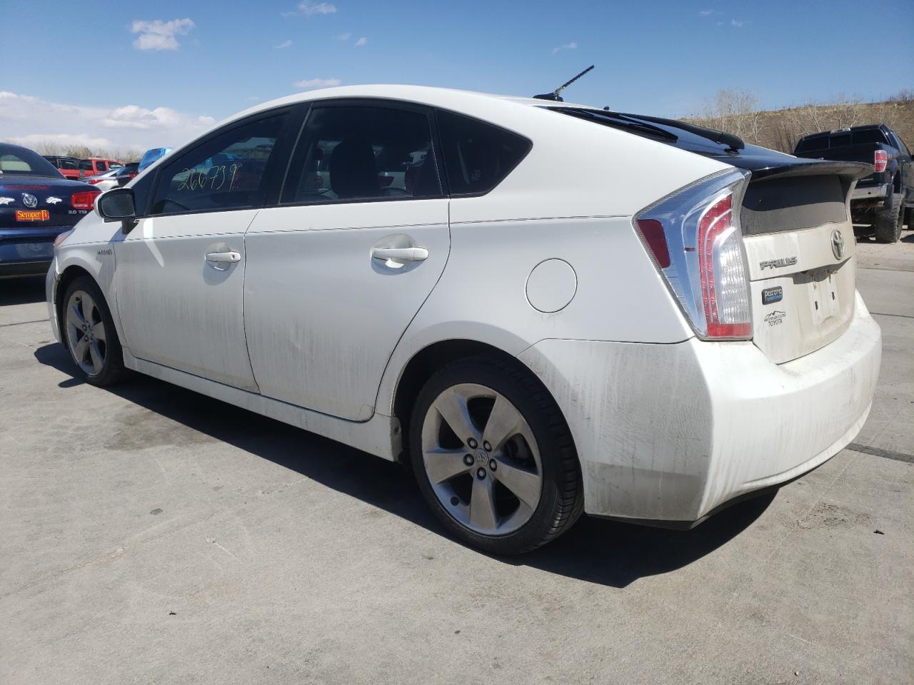 Photo 3 from auction – 2013 TOYOTA PRIUS with VIN JTDKN3DU1D5584247