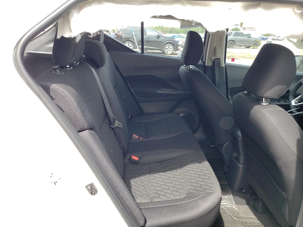 Photo 6 from auction – 2021 NISSAN KICKS S with VIN 3N1CP5BV1ML557042