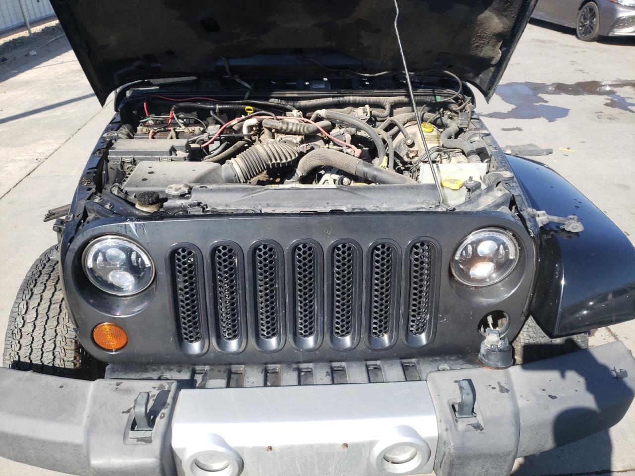 Photo 7 from auction – 2010 JEEP WRANGLER U with VIN 1J4BA5H17AL183908