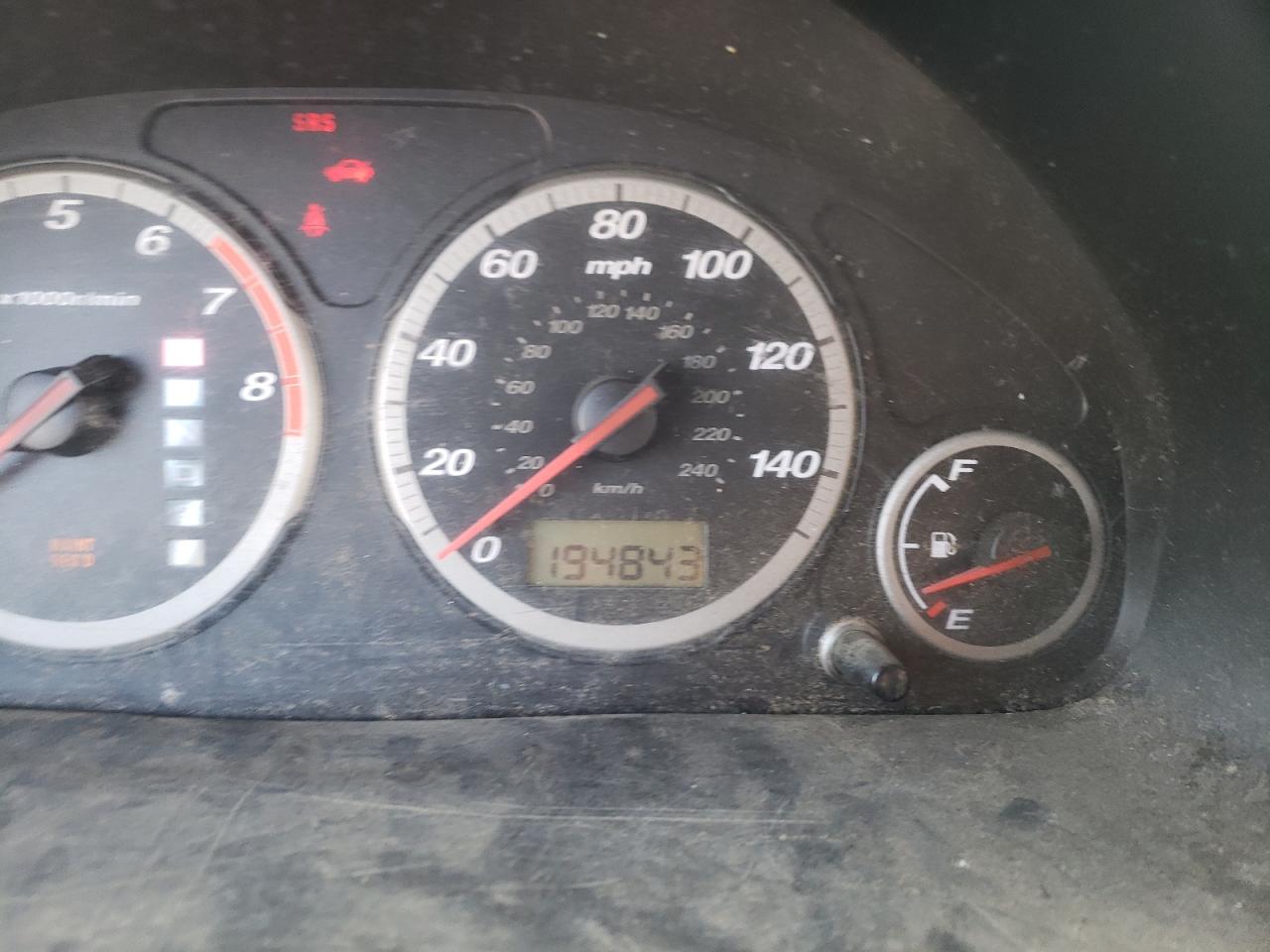 Photo 8 from auction – 2002 HONDA CR-V EX with VIN JHLRD78842C089350