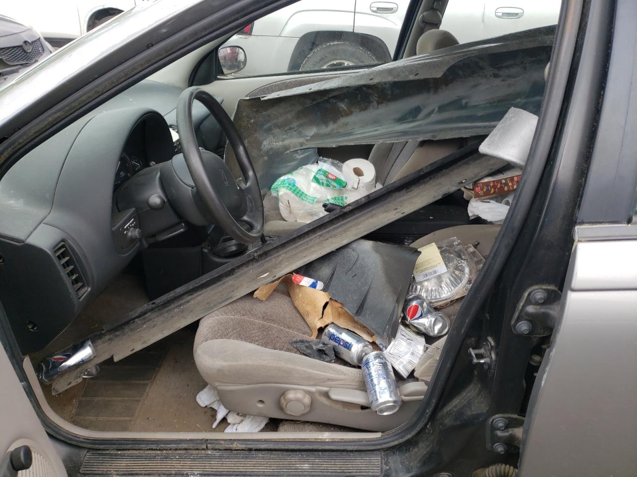 Photo 5 from auction – 1997 SATURN SW2 with VIN 1G8ZK827XVZ235481