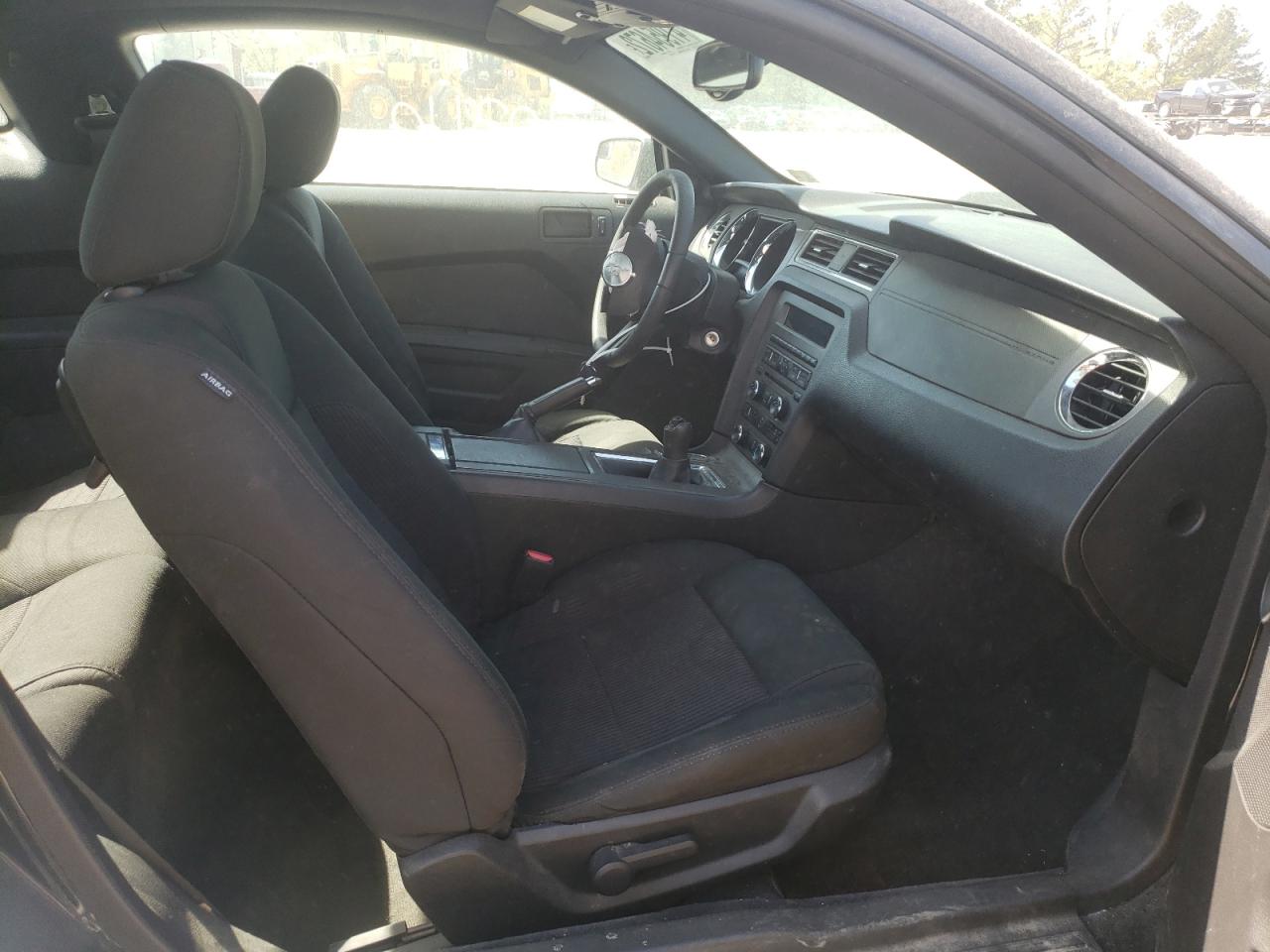 Photo 5 from auction – 2011 FORD MUSTANG with VIN 1ZVBP8AM2B5110233