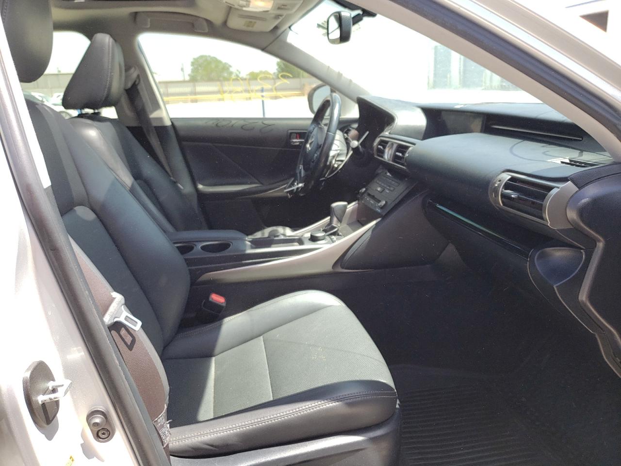 Photo 5 from auction – 2015 LEXUS IS 250 with VIN JTHBF1D26F5055099