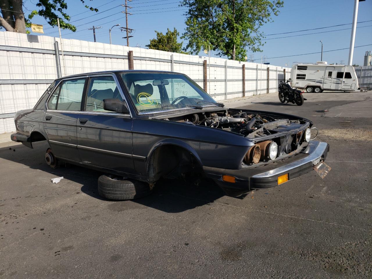 BMW 528 E AUTO 1984 with VIN WBADK8304E9271410 - Photo from auction