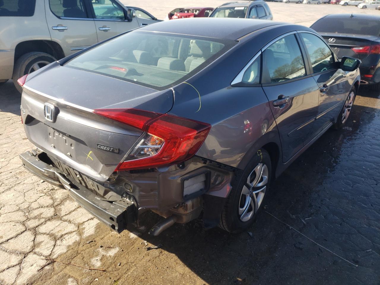 Photo 4 from auction – 2018 HONDA CIVIC LX with VIN 19XFC2F53JE006917