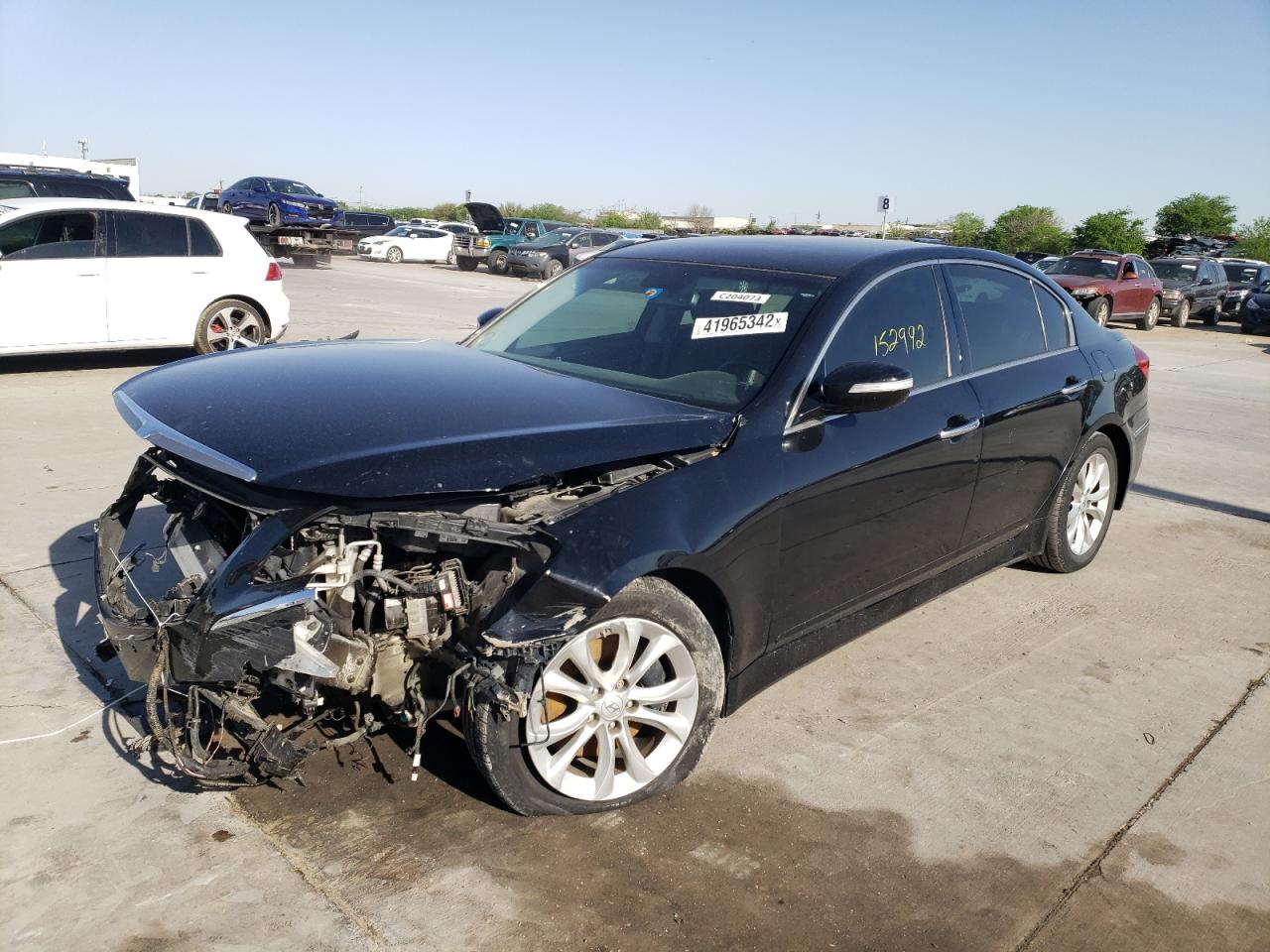 Photo 12 from auction – 2013 HYUNDAI GENESIS 3. with VIN KMHGC4DD7DU254129