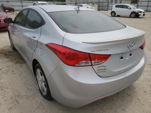 Photo 3 from auction – 2012 HYUNDAI ELANTRA GL with VIN 5NPDH4AE0CH061867