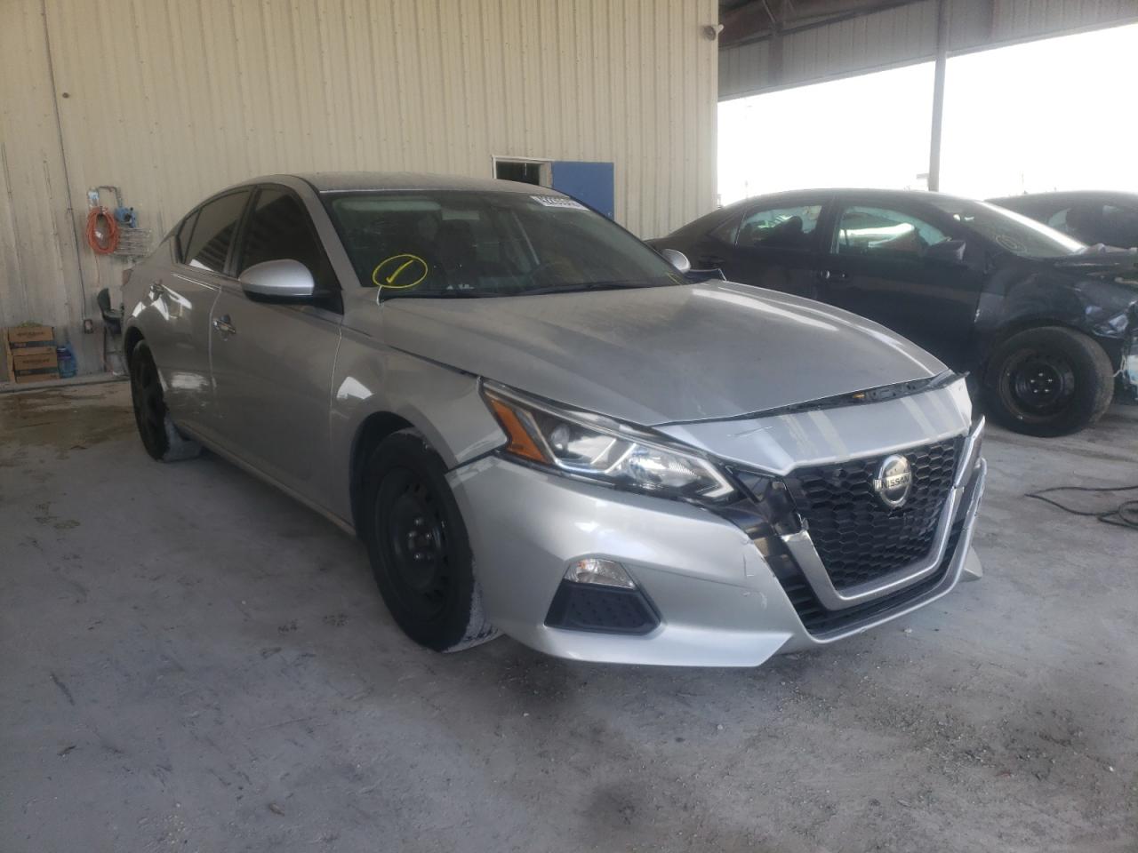 Photo 1 from auction – 2019 NISSAN ALTIMA S with VIN 1N4BL4BV1KC165868
