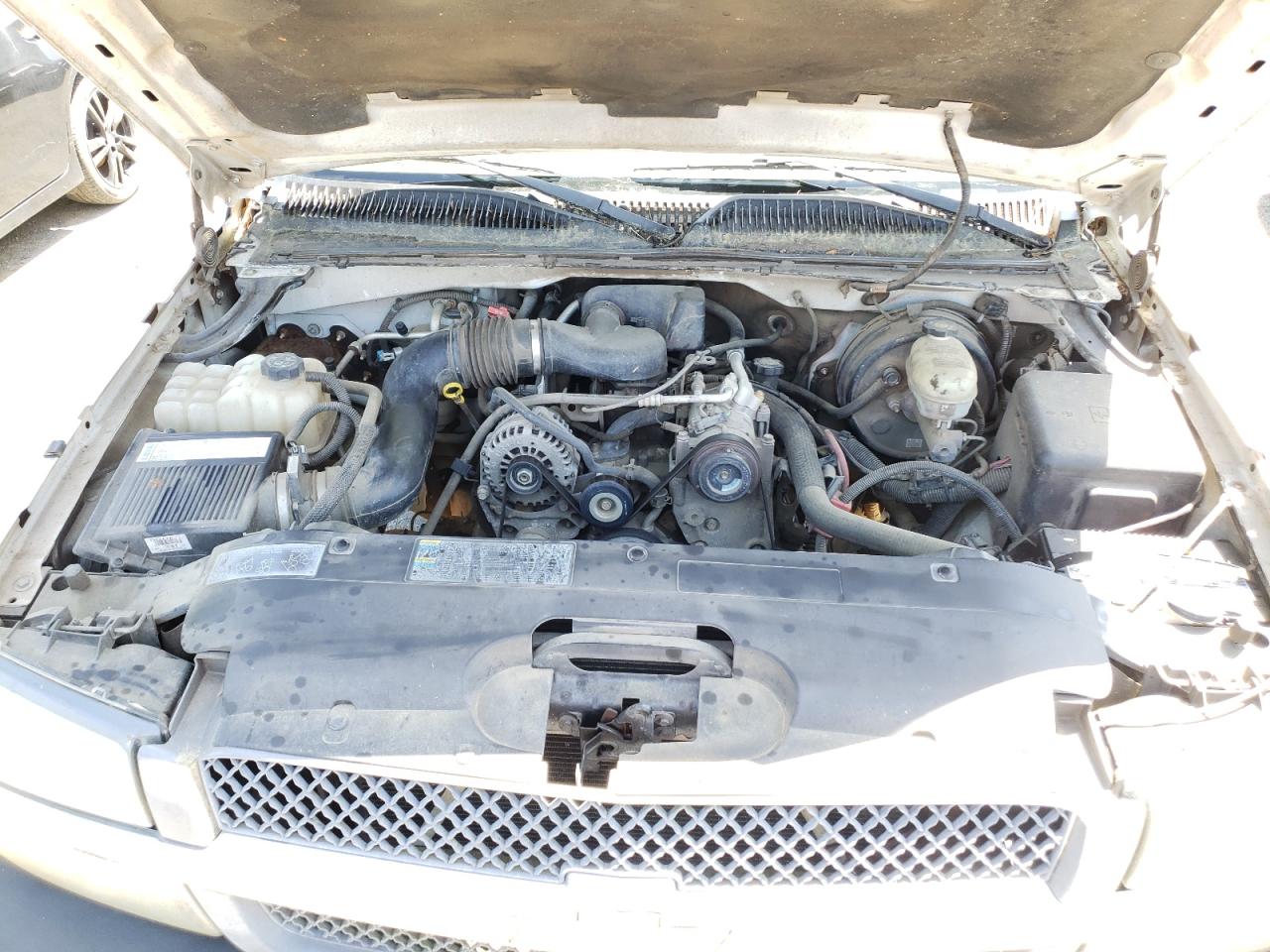 Photo 7 from auction – 2005 CHEVROLET SILVERADO with VIN 1GCEC14X75Z136509