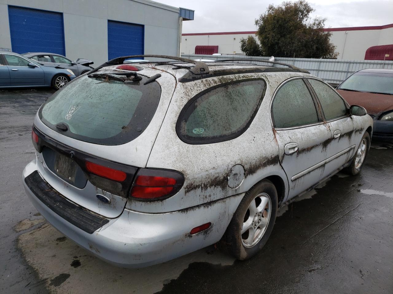 Photo 4 from auction – 2002 FORD TAURUS SE with VIN 1FAHP58U62G240897