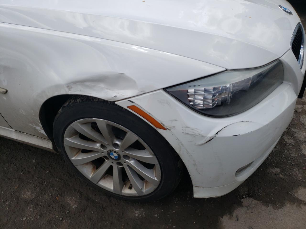 Photo 9 from auction – 2011 BMW 328 I SULE with VIN WBAPH5C5XBA448560