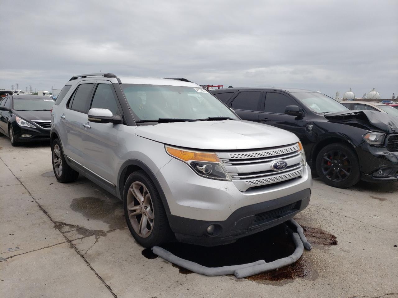 FORD EXPLORER L 2013 con VIN 1FM5K7F81DGA57693 - Foto de la subasta
