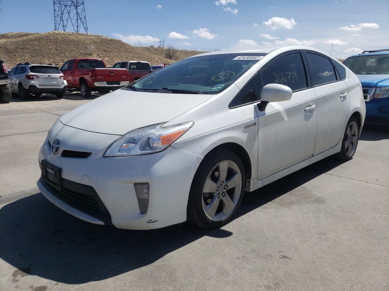 Photo 2 from auction – 2013 TOYOTA PRIUS with VIN JTDKN3DU1D5584247