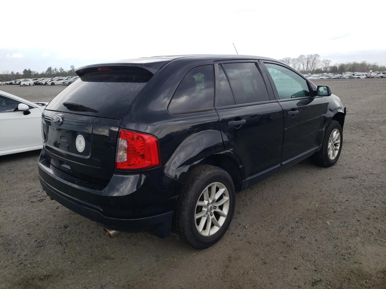 Photo 4 from auction – 2013 FORD EDGE SE with VIN 2FMDK3GC1DBE23229