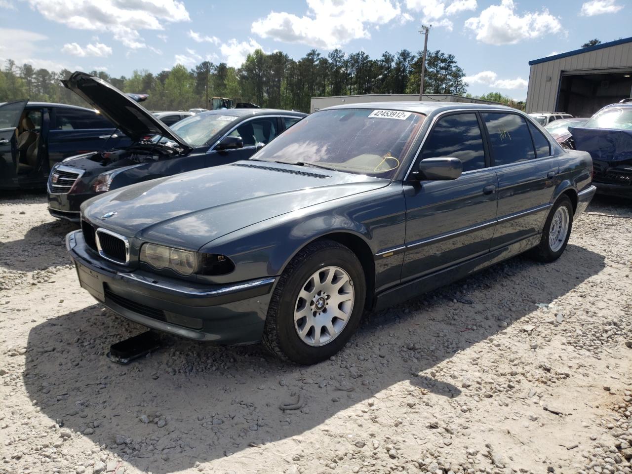 Photo 2 from auction – 2001 BMW 740 IL with VIN WBAGH83441DP19490