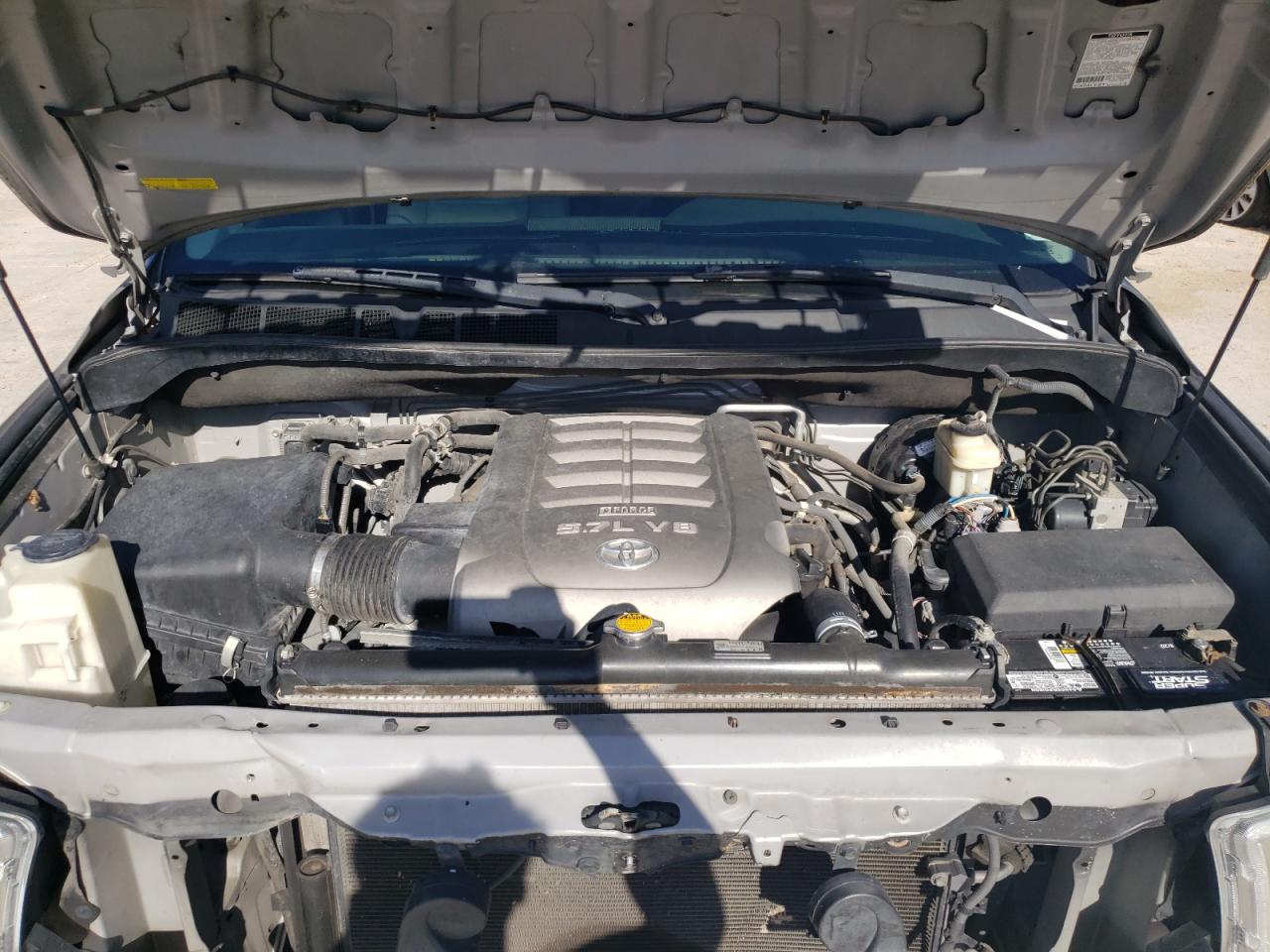 Photo 7 from auction – 2008 TOYOTA SEQUOIA SR with VIN 5TDZY64A28S014125