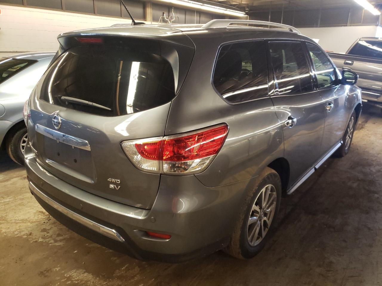 Photo 4 from auction – 2015 NISSAN PATHFINDER with VIN 5N1AR2MM5FC654109