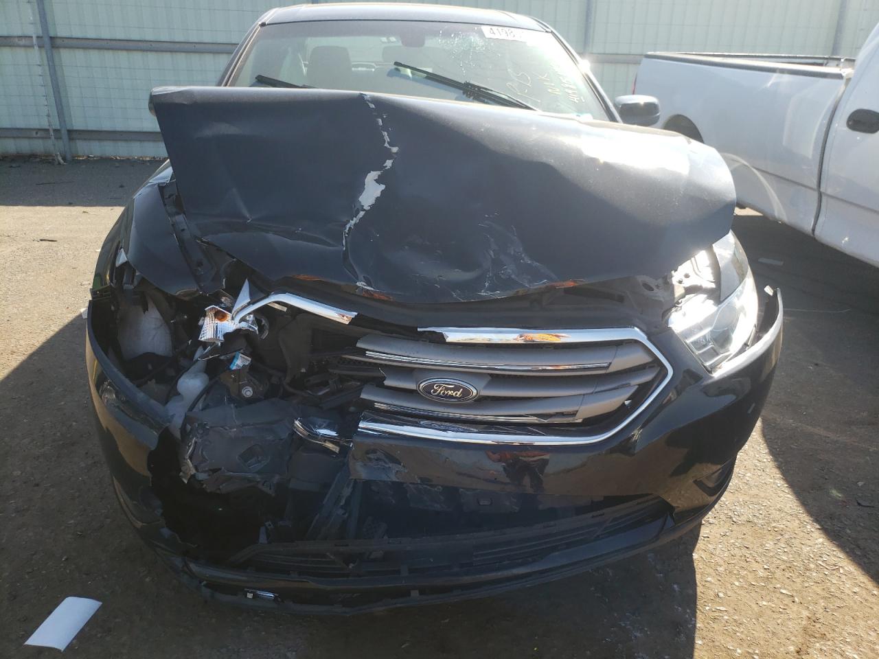 Photo 9 from auction – 2016 FORD TAURUS SEL with VIN 1FAHP2E99GG145367
