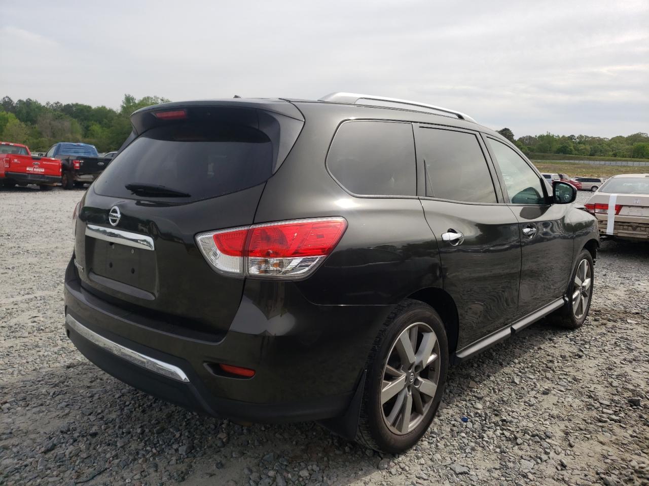 Photo 4 from auction – 2016 NISSAN PATHFINDER with VIN 5N1AR2MN1GC631257